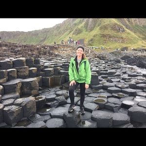 Meet your Posher, Liz